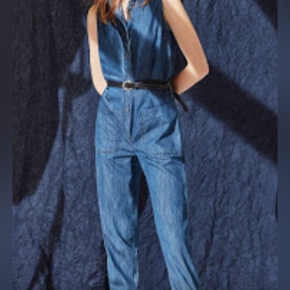 Buttery Soft Denim Blue Pocket Romper Jumpsuit - Picture 5 of 10